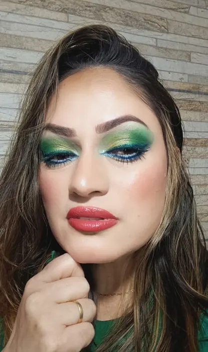Maquiagem tem&aacute;tica Brasil para festa e evento